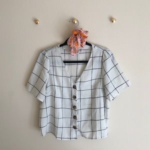 White Crop with Tortoise Buttons